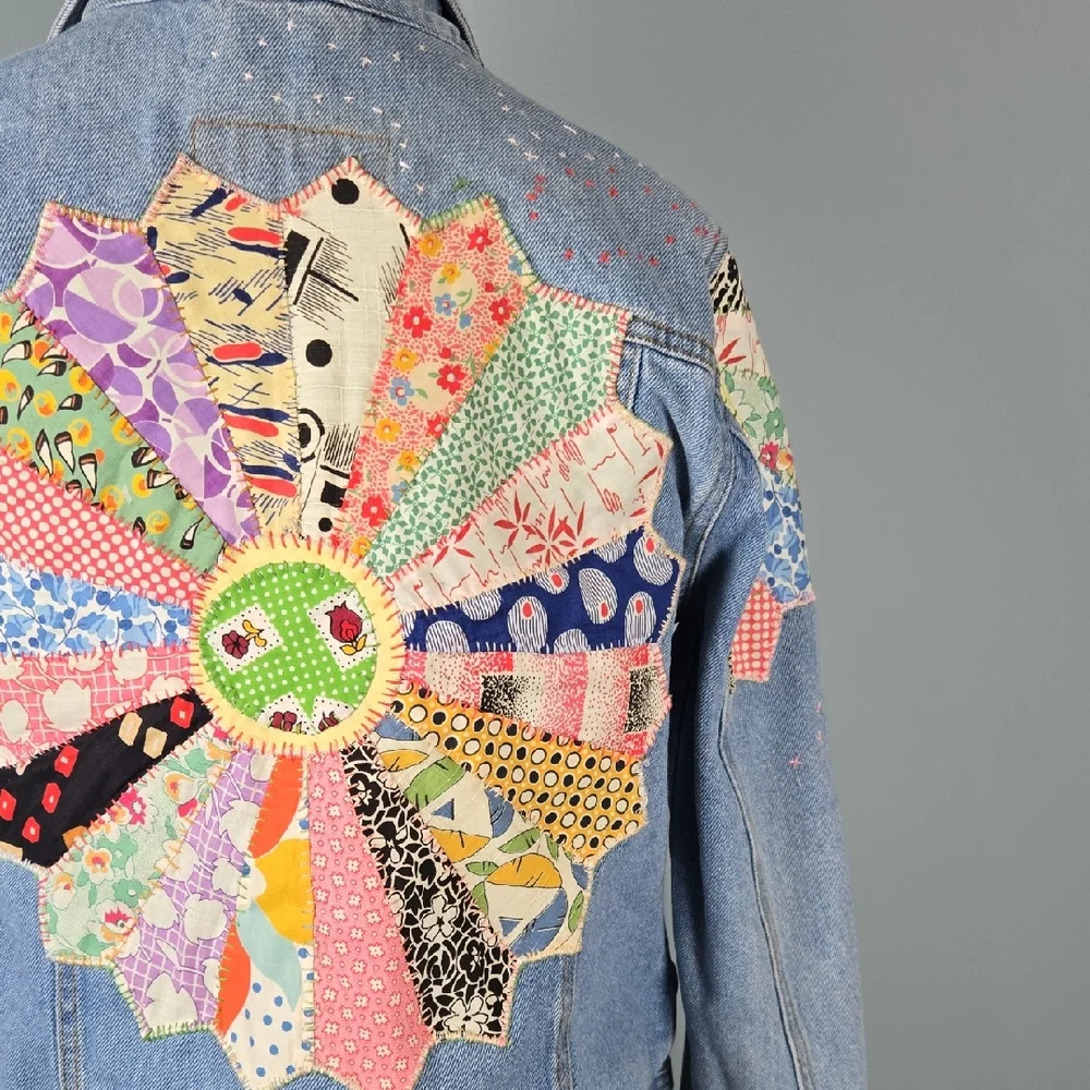 ✨️ One Of A Kind Refashioned Denim Jacket✨️ - Picture 3 of 8